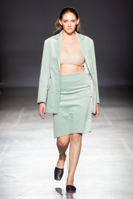«Топ-моделі по-українськи» завоювали Ukrainian Fashion Week 6_09_ТМПУ_Арина_A.M.G.